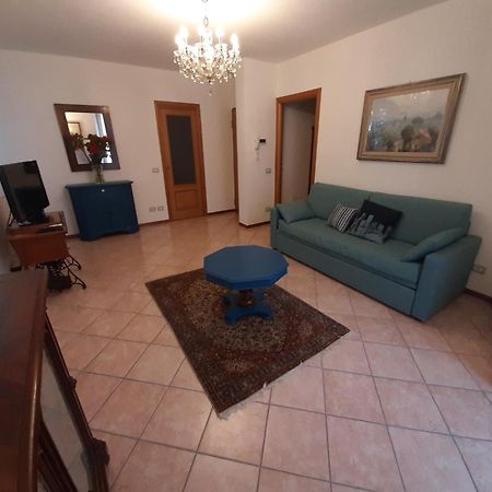 Casa Della Nonna 2 Appartement Gargnano Buitenkant foto